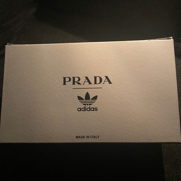 Prada x Adidas Superstar - Picture 7 of 7